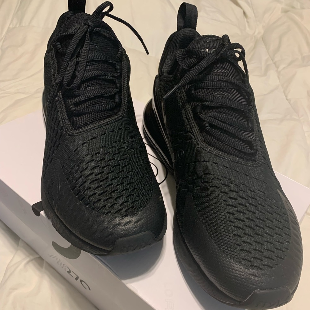 Nike Air Max 270